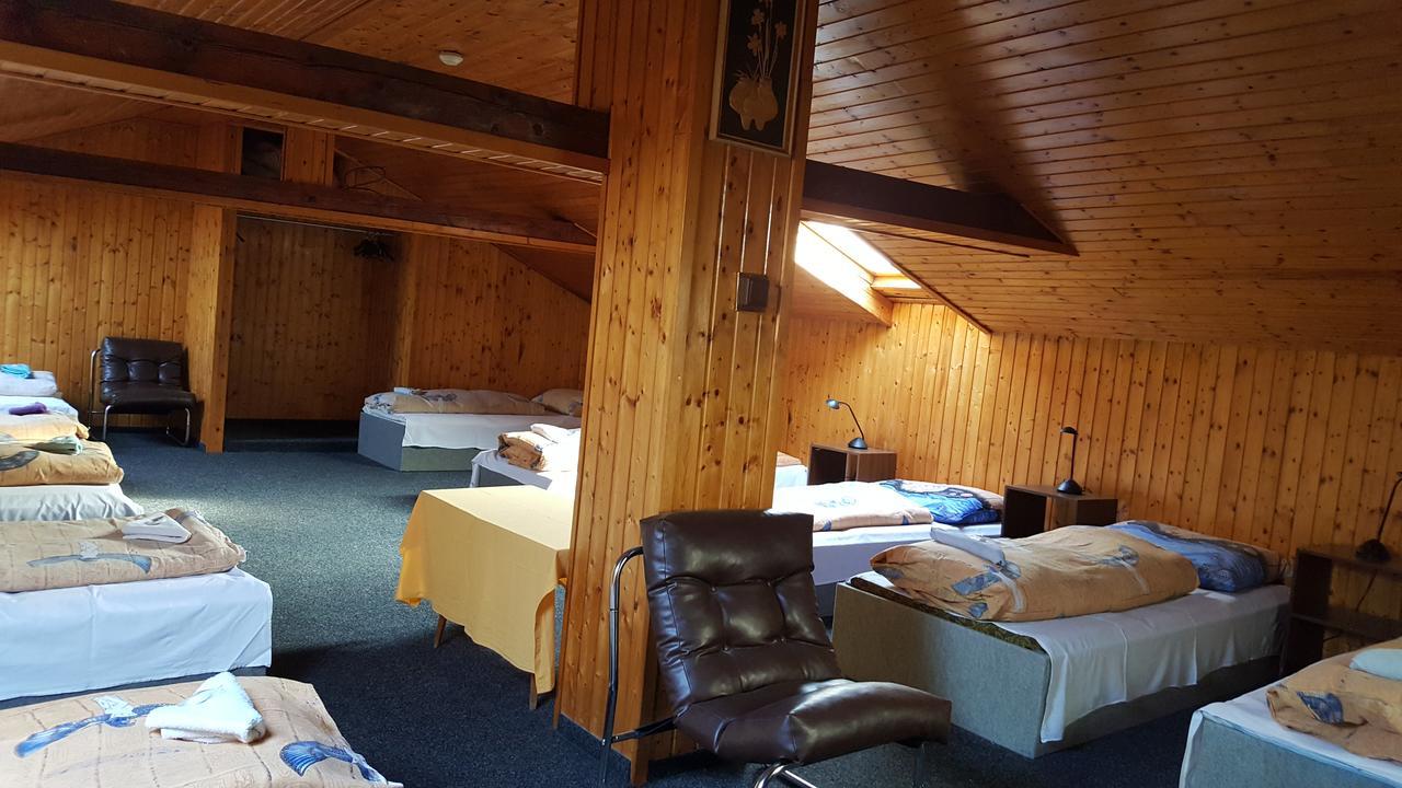 Hotel Posta Decin Ngoại thất bức ảnh