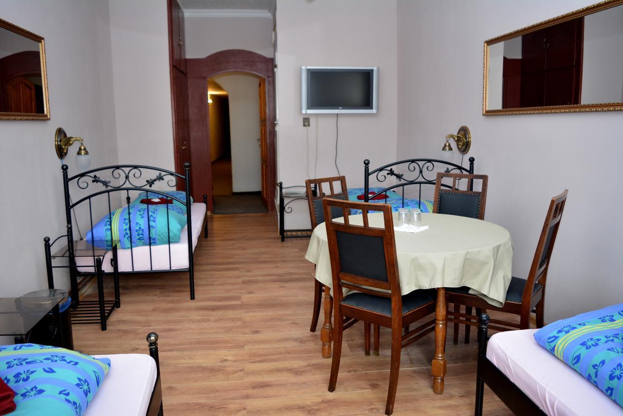 Hotel Posta Decin Ngoại thất bức ảnh