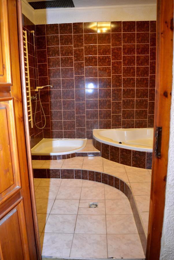 Hotel Posta Decin Ngoại thất bức ảnh