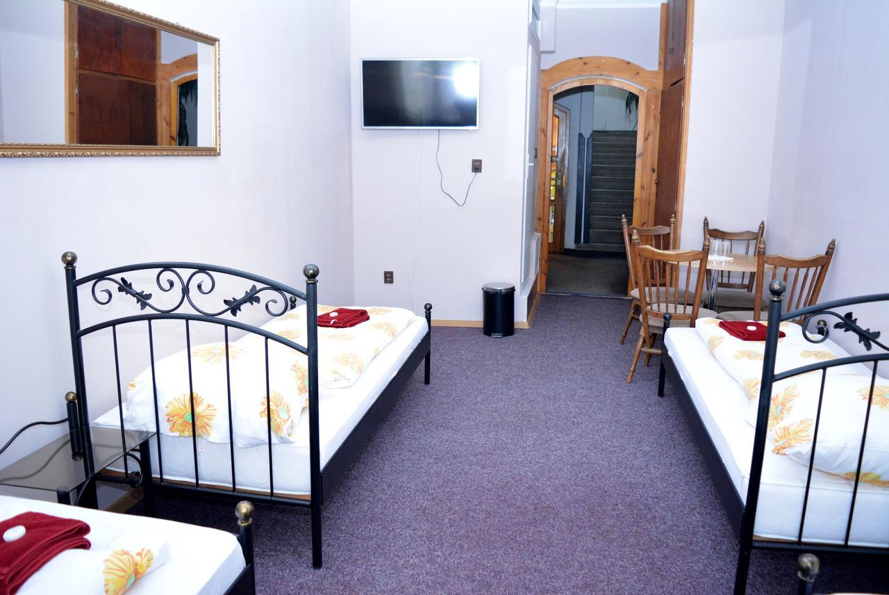 Hotel Posta Decin Ngoại thất bức ảnh