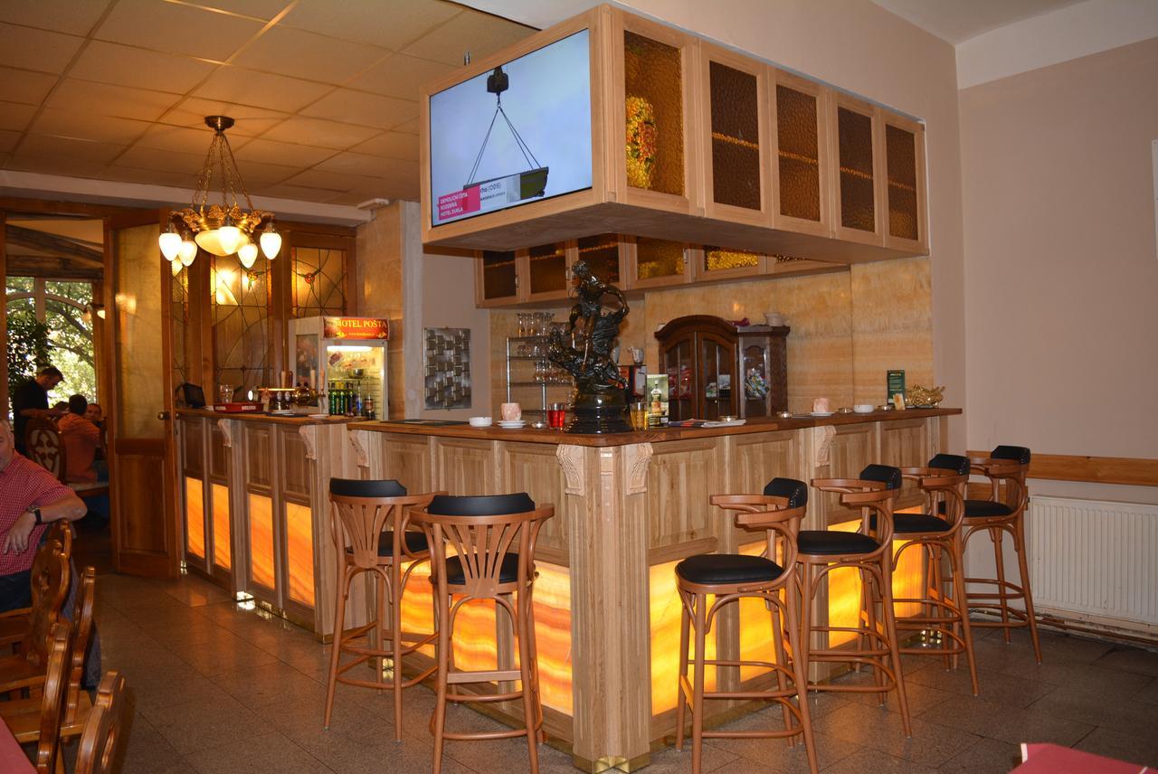 Hotel Posta Decin Ngoại thất bức ảnh