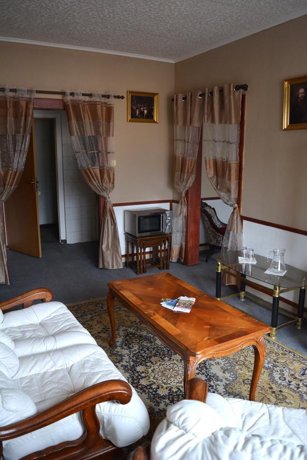 Hotel Posta Decin Ngoại thất bức ảnh